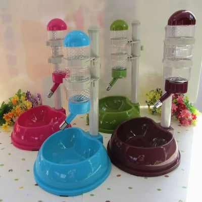 Liftable dog water bowl