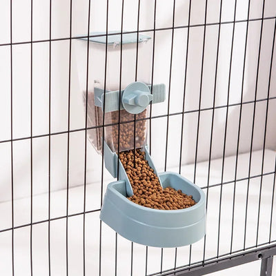 pet feeder with water bottle